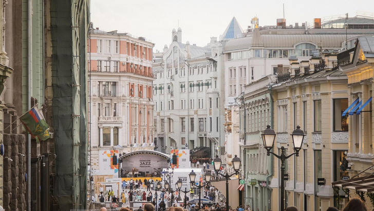 На Страстном бульваре открылась фотовыставка, посвященная Московскому джазовому фестивалю