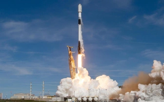 Стахановские темпы: компания SpaceX запустила 3 ракеты Falcon 9 менее чем за сутки