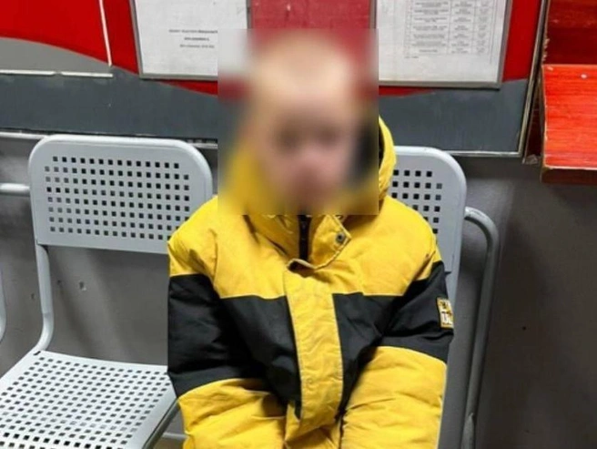 Невысокий рост мальчика — 124 см — мог приводить к тому, что его принимали за ребенка младшего возраста. | Источник: читательница 72. RU