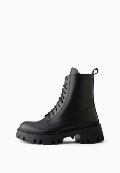 Теплая обувь: выбираем стильную пару на холодный сезон у российских брендов Теплая обувь: выбираем стильную пару на холодный сезон у российских брендов