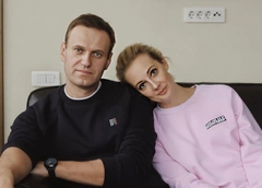 Алексей Навальный поблагодарил жену: «После комы я знаю о любви немного больше»