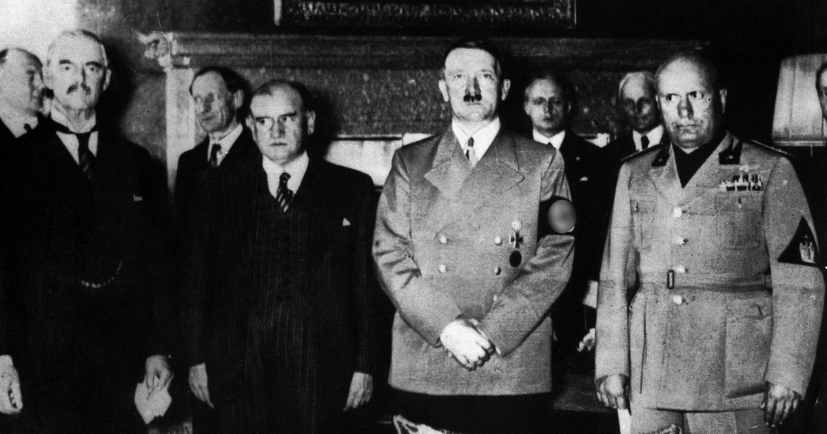Мюнхенское соглашение 1938 кратко. Мюнхенский сговор. Мюнхенская конференция 1938. Мюнхенский сговор 1938 года.