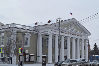 Мартовская афиша курганских театров