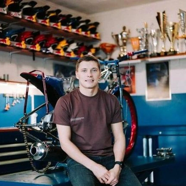 Источник: emilracing89 / Instagram.com (экстремистская организация, деятельность запрещена на территории РФ)