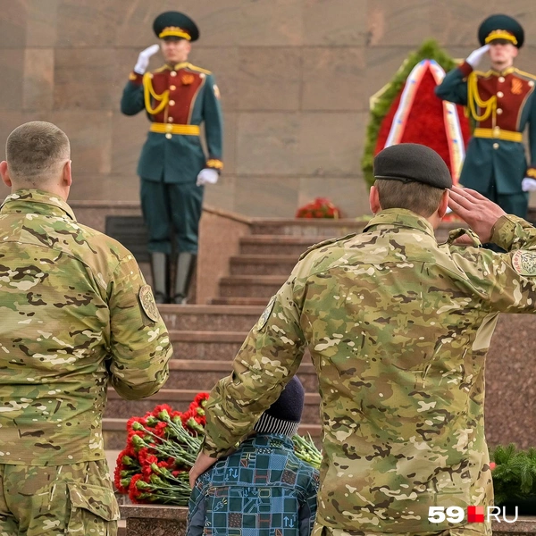 Некоторые участники церемонии привели с собой детей | Источник: Василина Любимова / 59.RU
