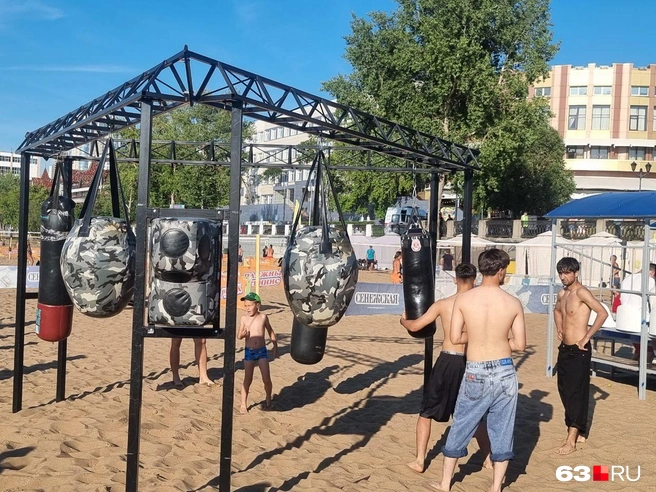 Можно и грушу поколотить | Источник: Роман Данилкин / 63.RU