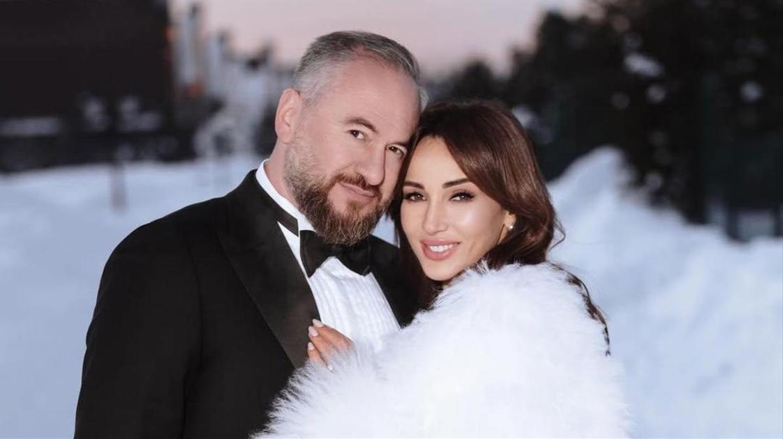 Два платья невесты и первый танец под Селин Дион: фото свадьбы Анфисы Чеховой с европейским шиком