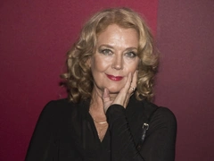 Как сегодня выглядит 75-летняя Ирина Алферова, которой «совершенно не нравится старость»