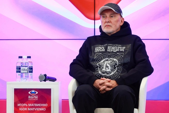 На «Интервидении» выступления судили не зрители, а профессиональное жюри. Судьей от России стал композитор Игорь Матвиенко | Источник: предоставлено Международным музыкальным конкурсом «Интервидение 2025»