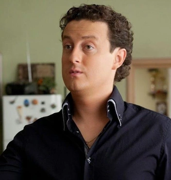 А раньше алкоголь разрушал его здоровье