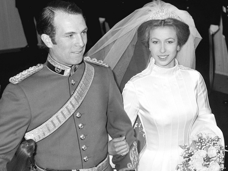 От Кейт Миддлтон до принца Чарльза: в каком возрасте королевские особы женились и выходили замуж