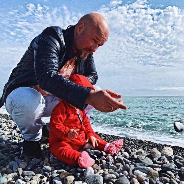 Никита Панфилов с дочерью Авророй