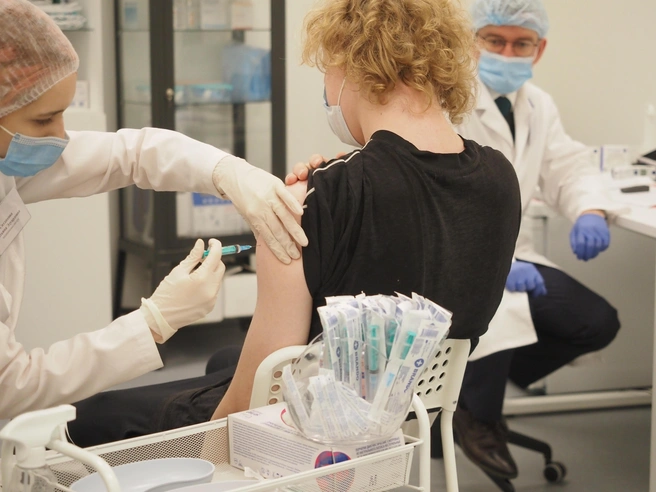 В Новокузнецке прививочная кампания против сезонного гриппа продлится до 1 декабря | 142.ru