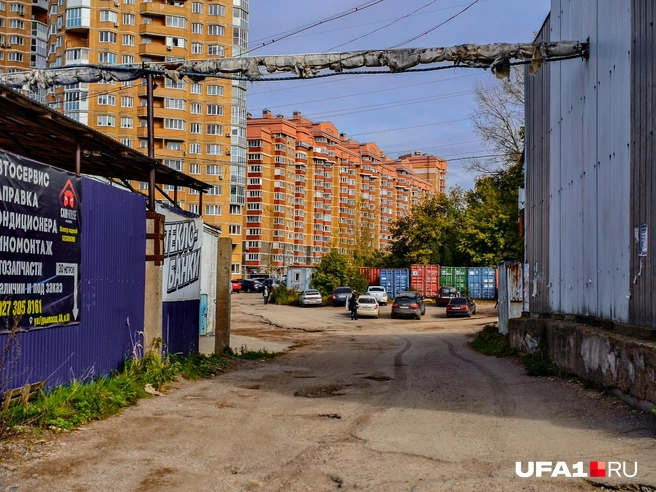 Бакалинская, 19 прямо по курсу | Источник: Булат Салихов / UFA1.RU