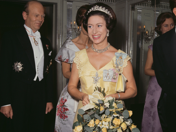 Фото №7 - От королевы-матери до Кейт Миддлтон и Меган Маркл: как разные королевские особы выглядели в 40 лет