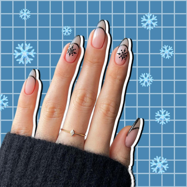 Черный контурный френч со снежинками — красивый и стильный маникюр на Новый год 2024