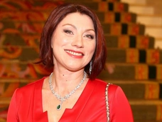 Роза Сябитова: «Когда от груди остались уши спаниеля, сделала тюнинг, превратив в два «мерседеса»