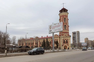 Платная парковка у вокзала Волгоград-1 заработает 21 июля
