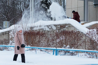 Снегопады в Кузбассе: итоги выходных и самые высокие сугробы