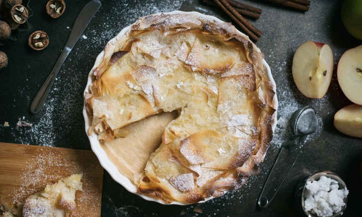 Печеные яблоки и другие вкусняшки: 5 рецептов самых вкусных десертов из яблок