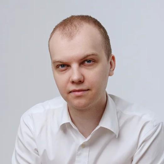 <p>Евгений Крылов</p>