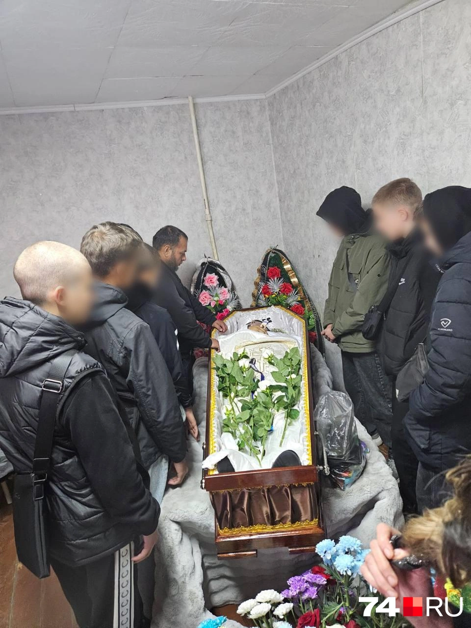 Его похороны собрали много людей | Источник: предоставлено родными