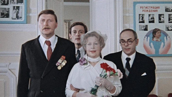 Тест: продолжите цитату из фильма «Покровские ворота»