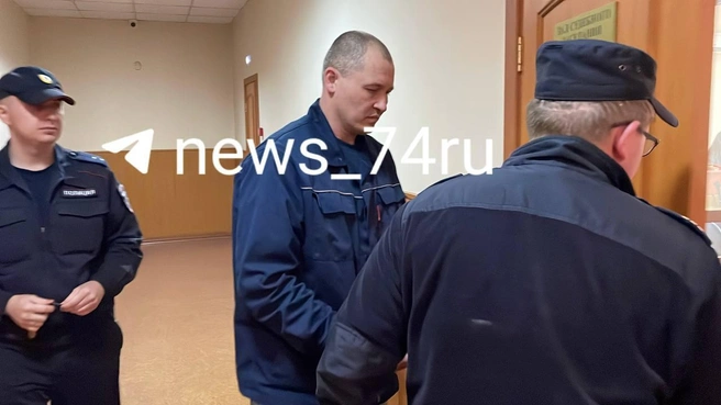 «Кто угодно, только не он». Что известно о таксисте из Челябинска, обвиняемом в убийстве пассажирки | Источник: 74.RU