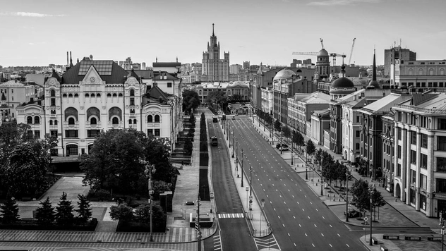 «Пустая Москва»: фотовыставка о городе во время пандемии