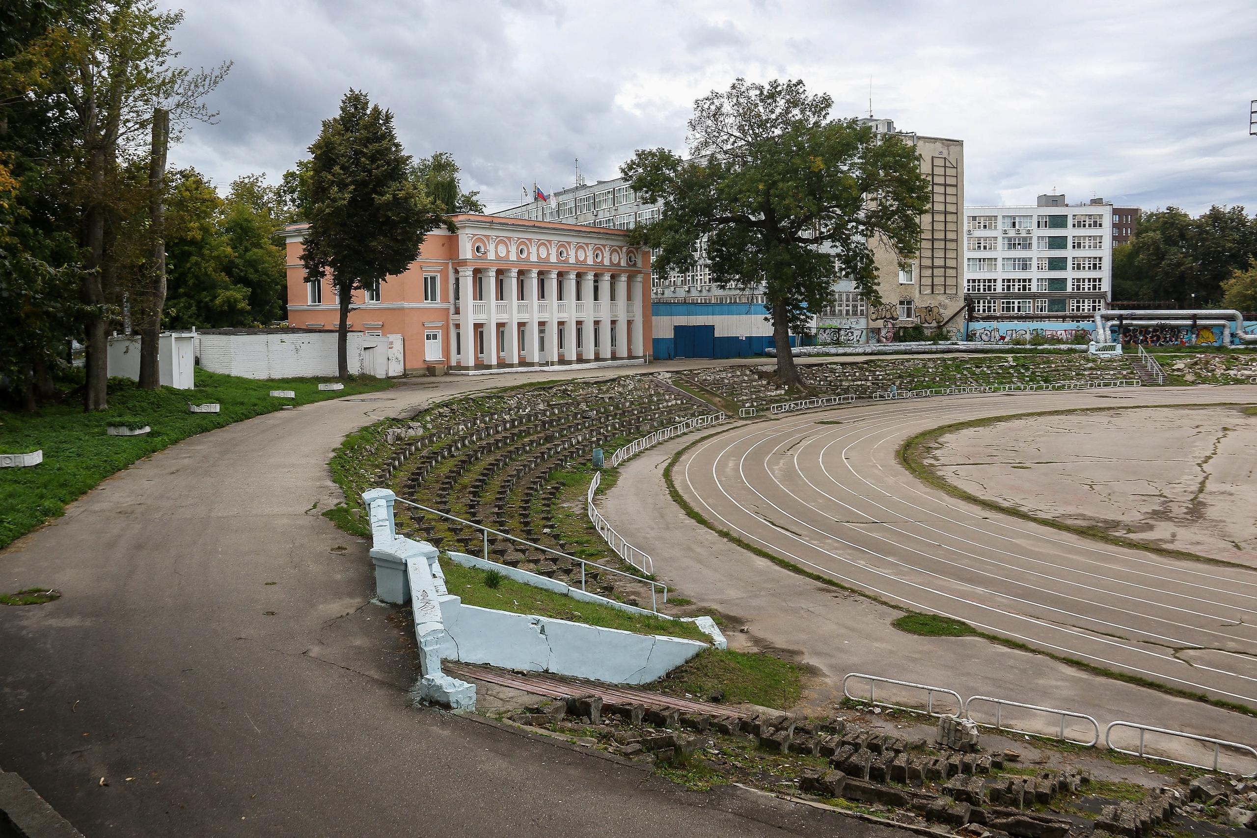 Нижегородский министр спорта рассказал, как изменятся закрытые стадионы «Водник» и «Динамо»