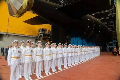 Атомный подводный крейсер «Ульяновск» спустили на воду в Северодвинске