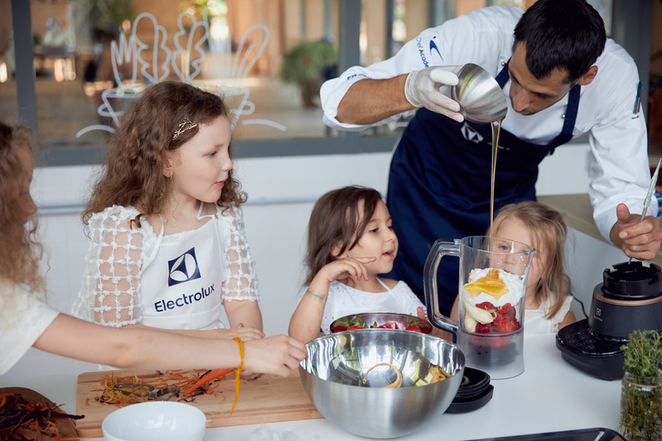 «Дачное детство»: как прошло открытие нового кулинарно-садоводческого пространства Electrolux для детей и родителей на ВДНХ