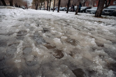 Кузбассовцы спорят, кто виноват в весенней распутице