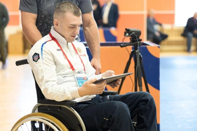 Judo coach breaks spine but vows to continue coaching