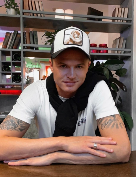 Дмитрий Тарасов | www.starhit.ru