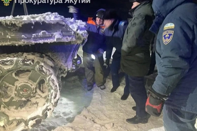 Prosecution Blames Museum Head for Teen's Death in NATO Tank