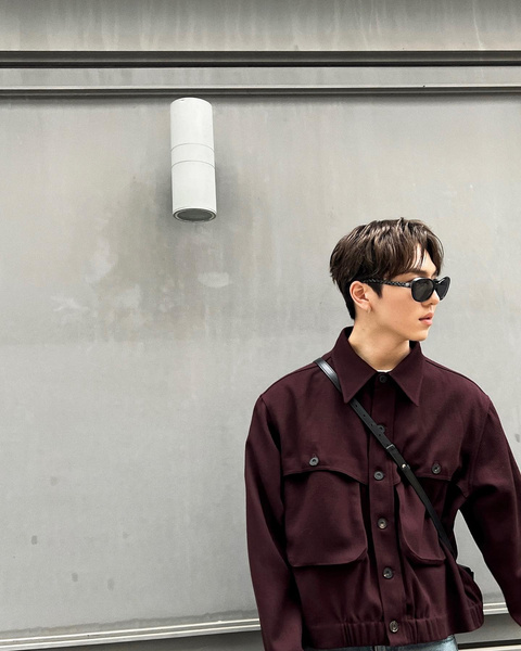 Корейский стиль: самые модные образы для парня на лето 2022