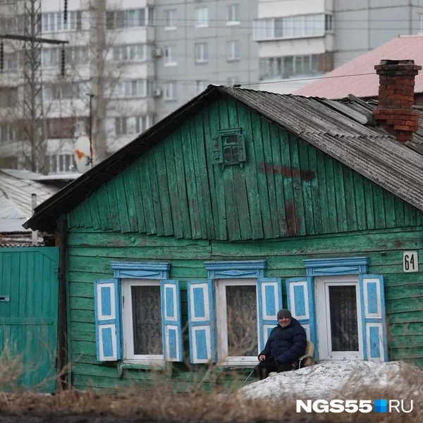 Зато на улице стало тепло и можно насладиться свежим воздухом подольше | Источник: Евгений Софийчук / NGS55.RU