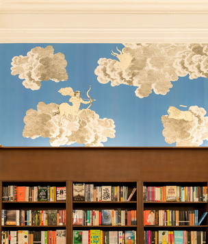 Обои Fornasetti украсили новый книжный магазин в Нью-Йорке