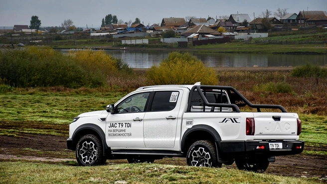 Сборка на УАЗе должна начаться до конца года, но поначалу — с бензиновых версий | Источник: Артем Краснов
