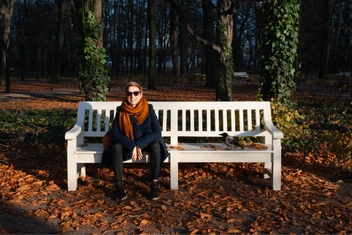 «Подруги воспринимают меня как соперницу и рвут связи сразу после замужества»