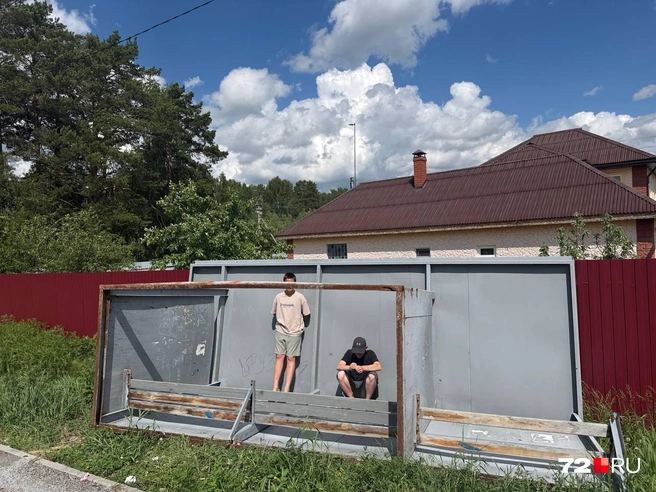 В Криводанова относительно спокойно. Пострадали только остановки | Источник: Анастасия Малышкина / 72.RU