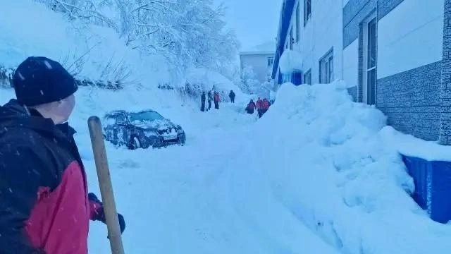 Директора камчатской УК отправляют в колонию за смерть человека под снежной глыбой | Источник: Сергей Лебедев / ВК