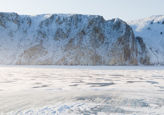 Байкал: электрический лед