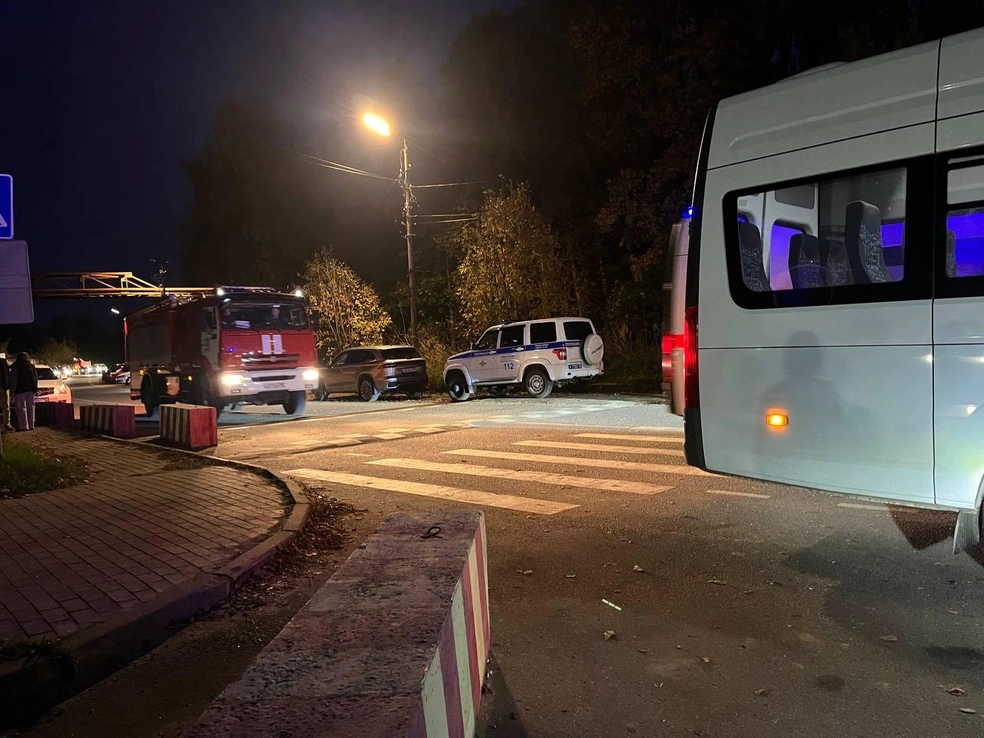 В Краснозаводске дежурят возле здания, где прогремел взрыв | Источник: Сергиев Посад Life / T.me
