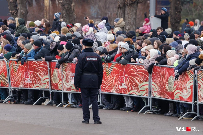 Полиция следила за порядком | Источник: Алексей Волхонский