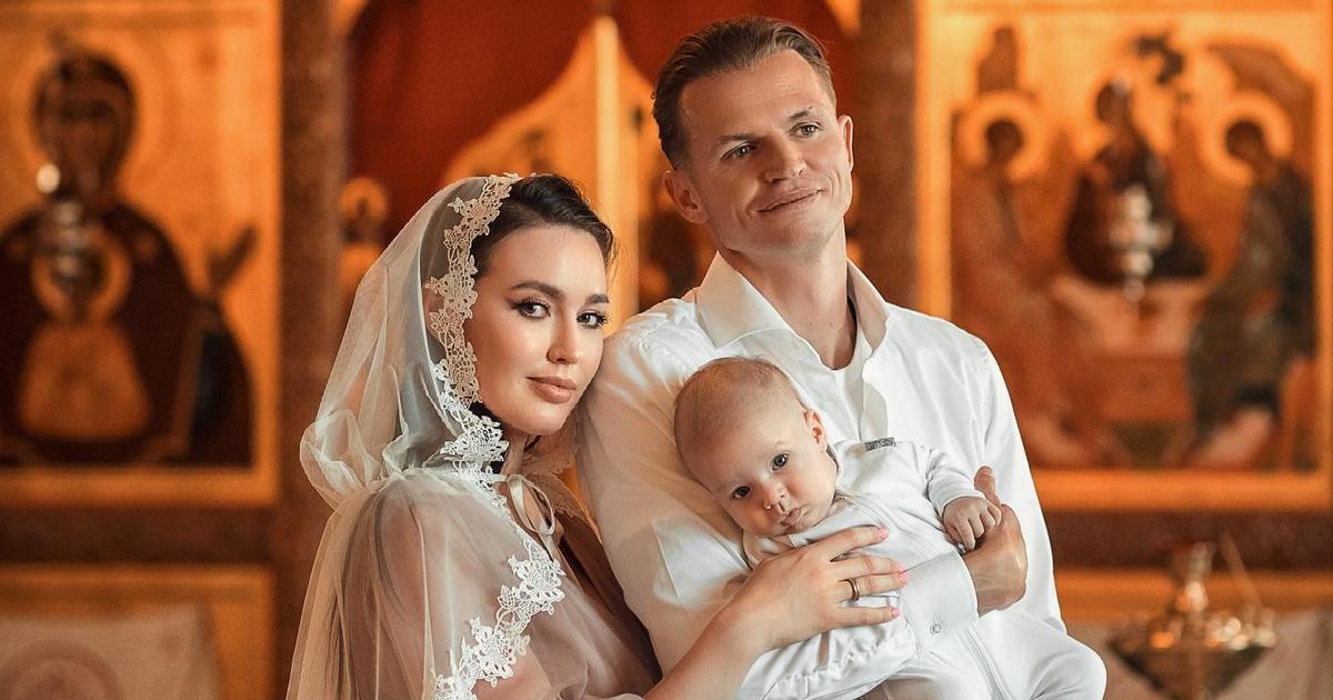 Костенко и Тарасов крестили сына Ярослава в особенный день