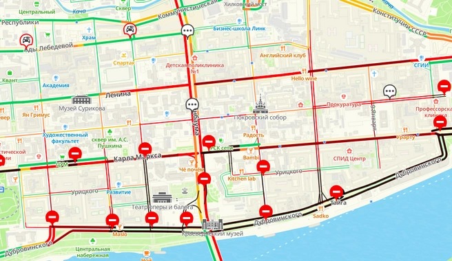 Центр Красноярска почернел и покраснел на карте | Источник: 2gis.ru