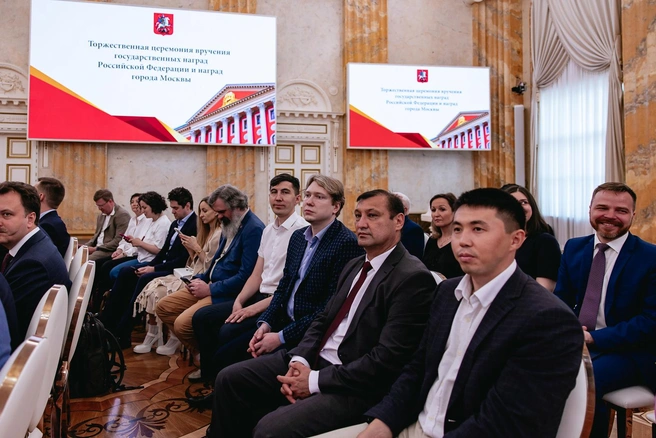 Заместитель мэра Москвы поздравила врачей столицы | Источник: Департамент здравоохранения г. Москвы