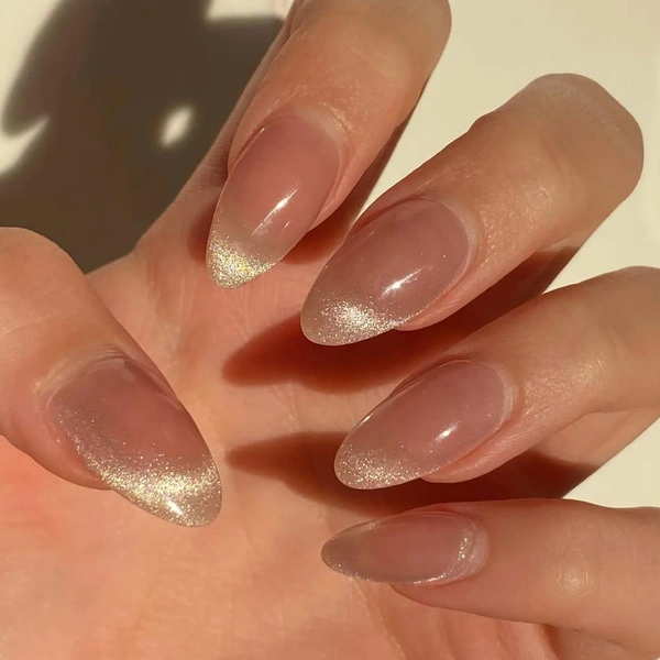 ногти дизайн ногтей, любовный маникюр, маникюр декабрь 2025, маникюр зима 2025, маникюр зима 2025 модные, тенденции маникюра зима 2025, любовный маникюр на декабрь, денежный и любовный маникюр | Источник: Социальные сети